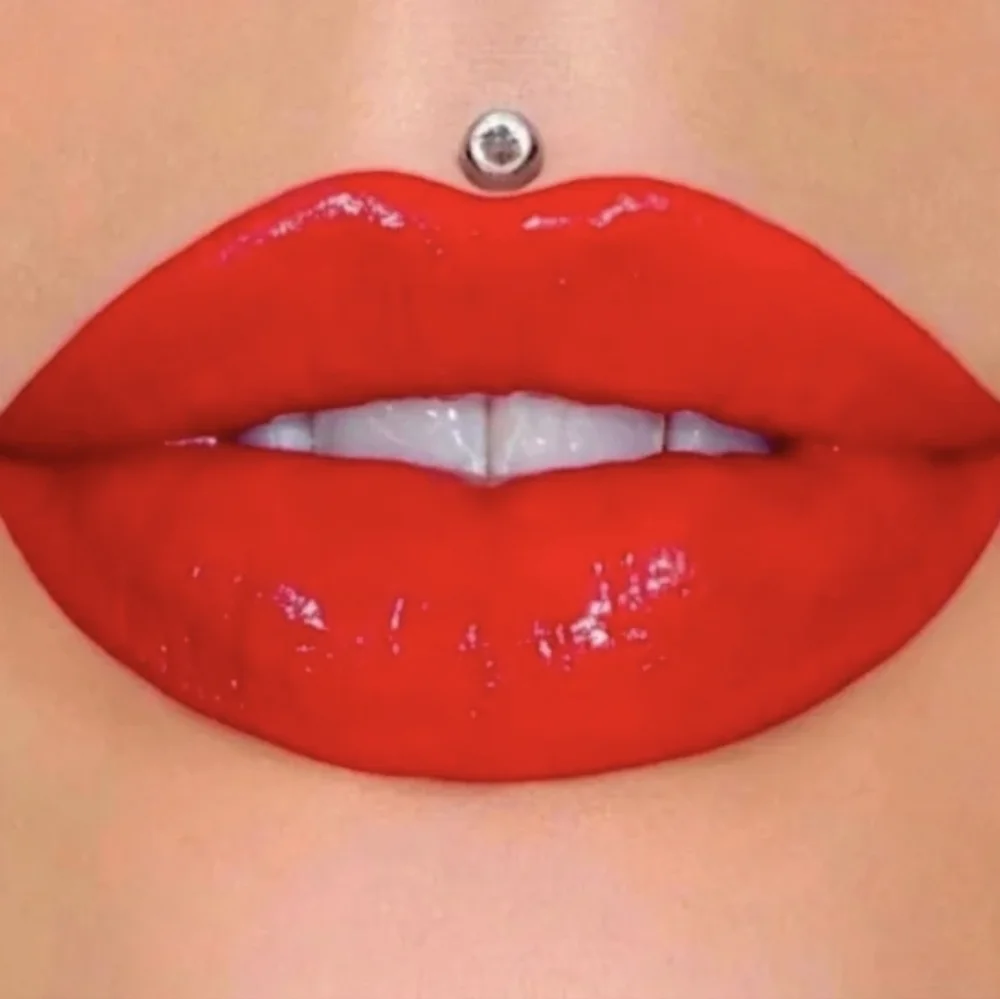 Jeffree Star Supreme Gloss Devil Horns